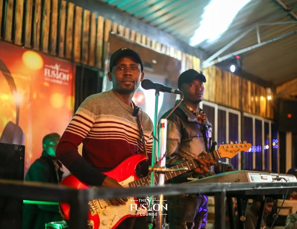 Special Guest Artist